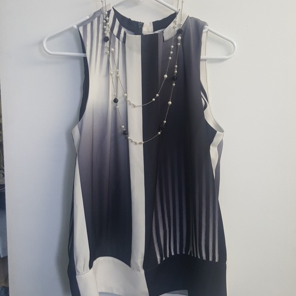 Calvin Klein sleeveless top/blouse - Picture 1 of 3